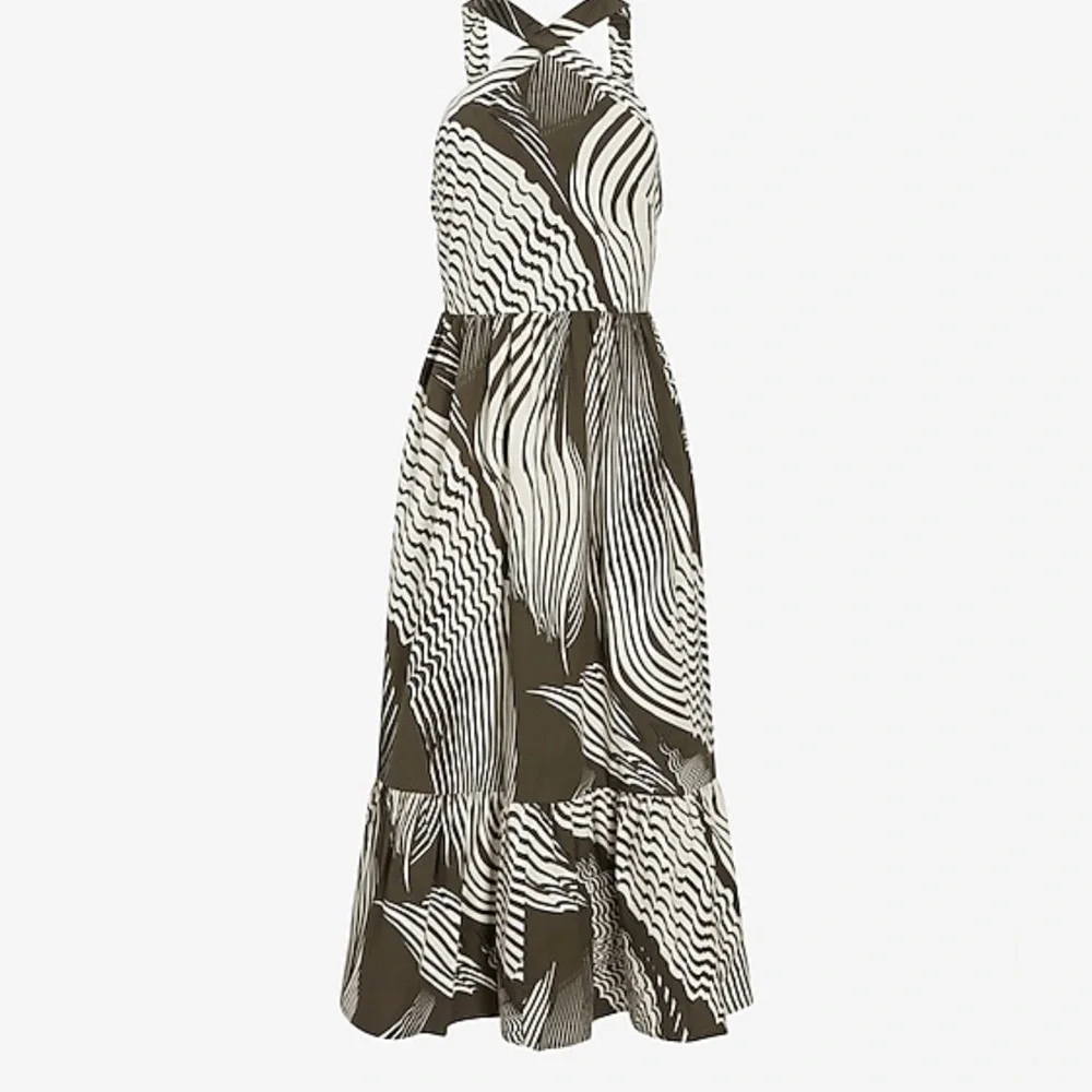 EXPRESS Halter Tiered Poplin Dress - Picture 6 of 10